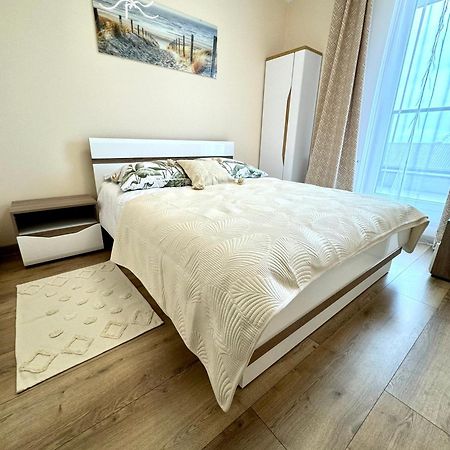 Luxflats Apartament Arrow Владиславово Екстер'єр фото